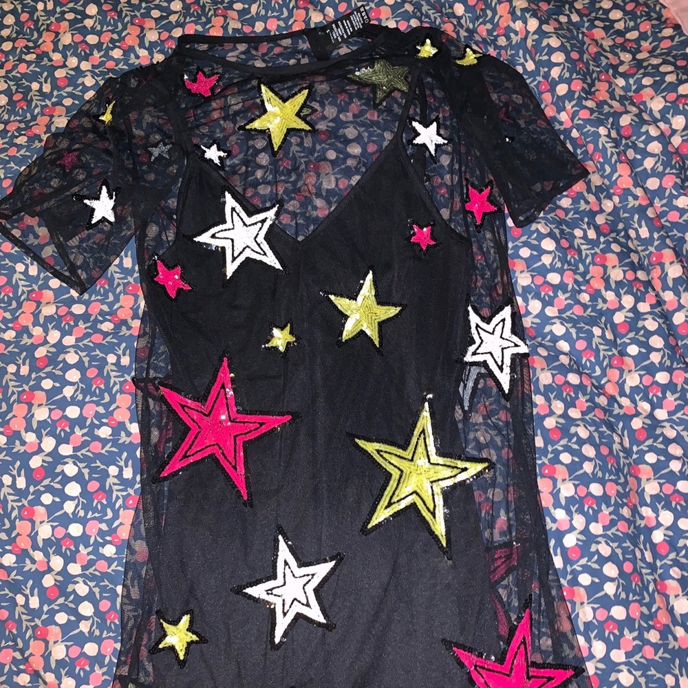 hours Io dress